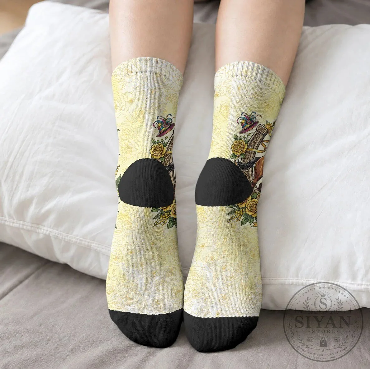 Melbourne Horse Racing Jockey and Horseshoe Yellow Rose Floral Crew Socks 10 Melbourne Horse Racing Jockey and Horseshoe Yellow Rose Floral Crew Socks